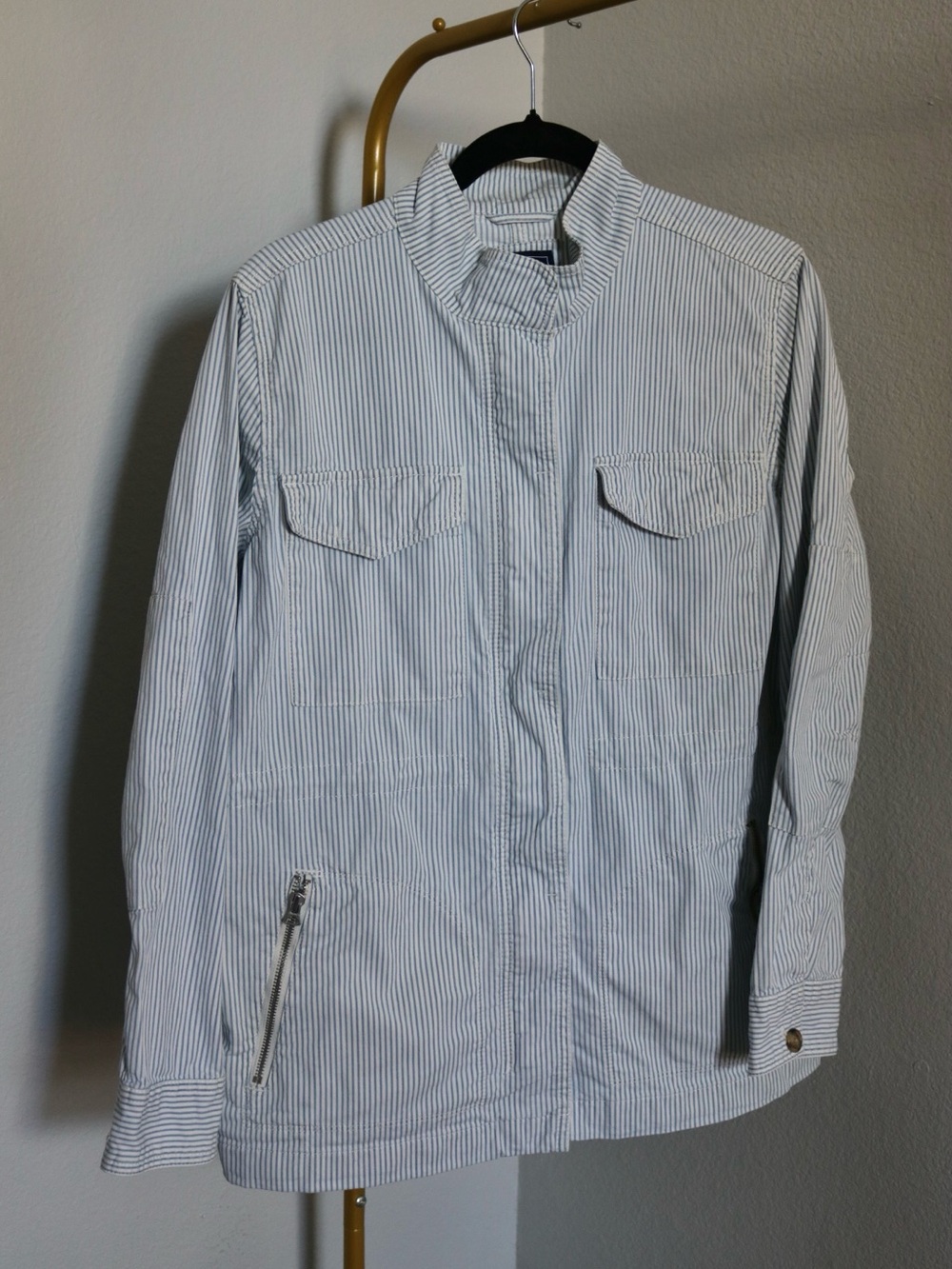 GAP Utility Field Jacket L Blue White Railroad Pinstripe Zip Pocket Lightweight